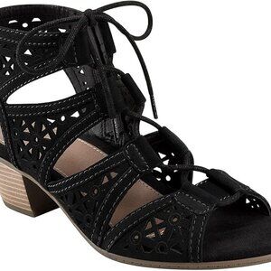 New Black Goth Gladiator Cutout Earth Origins, Size 9.5, Carey Booties